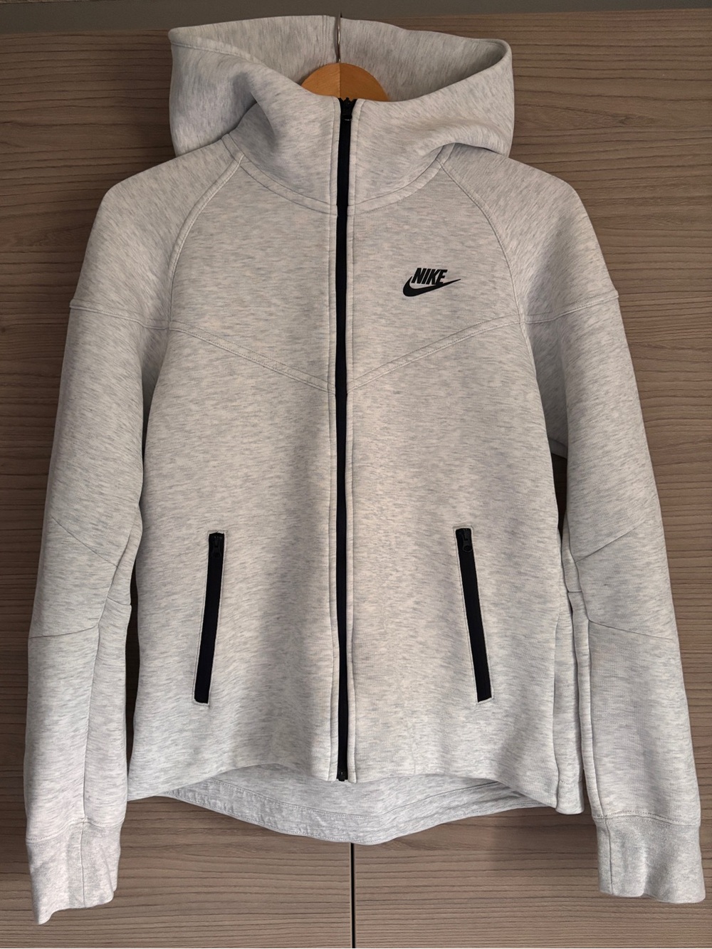 NIKE SPORTSWEAR TECH FLEECE WINDRUNNER FULL-ZIP HOODIE
